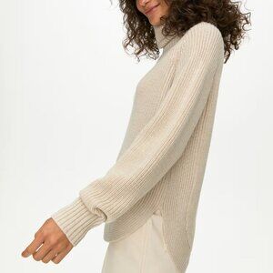 Aritzia Wilfred Free Asianna Sweater